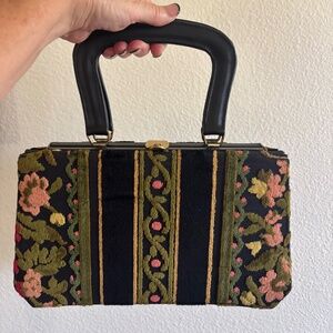VINTAGE MEYERS CARPET/VELVET TAPESTRY HANDBAG - RETRO - 60's - EUC